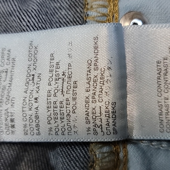 BEBE LOW RISE SKINNY JEANS/Size  28. - Picture 9 of 11